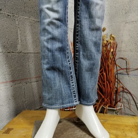 Miss Me Women's Jeans - Picture 6 of 9